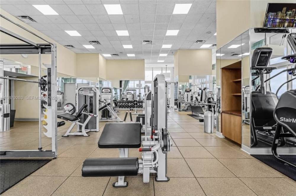 The 50 Biscayne Residence 4106